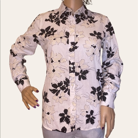 Women's Chaps No-Iron Black & White Floral Button-Down Shirt Top Size Small EUC - Picture 3 of 6